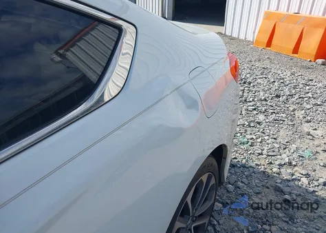 2015 Honda Accord Ex-L V-6 из США, поврежденный, VIN 1HGCT2B82FA008107